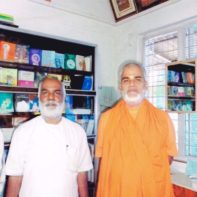 Swami Brahmananda – A direct disciple of Swami Chinmayananda (Founder of Chinmaya Mission). He has immense knowledge about our ancient wisdom and given a big of discourses all across the globe.